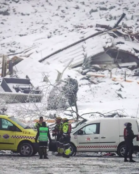 Des équipes de recherche ont reloué un site de glissement de terrain à Gjerdrum pour rechercher trois personnes disparues - 1