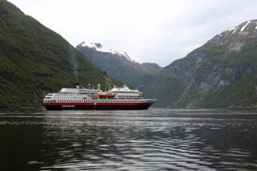 Hurtigruten emploiera jusqu'à 300 marins norvégiens - 16