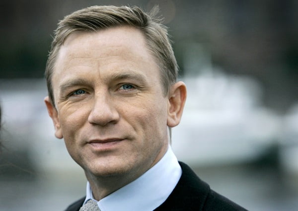 Le film "norvégien" de James Bond sera lancé jeudi - 3