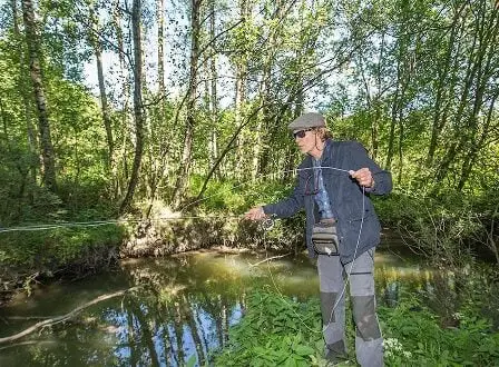 "Je ne pense pas que les gens réalisent qu'ils peuvent pêcher juste à l'extérieur de leurs immeubles" 2 "Je ne pense pas que les gens réalisent qu'ils peuvent pêcher juste à l'extérieur de leurs immeubles" - 1