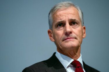 Homme politique norvégien: nous sommes confrontés au danger de perdre une génération de jeunes à cause du coronavirus - 16