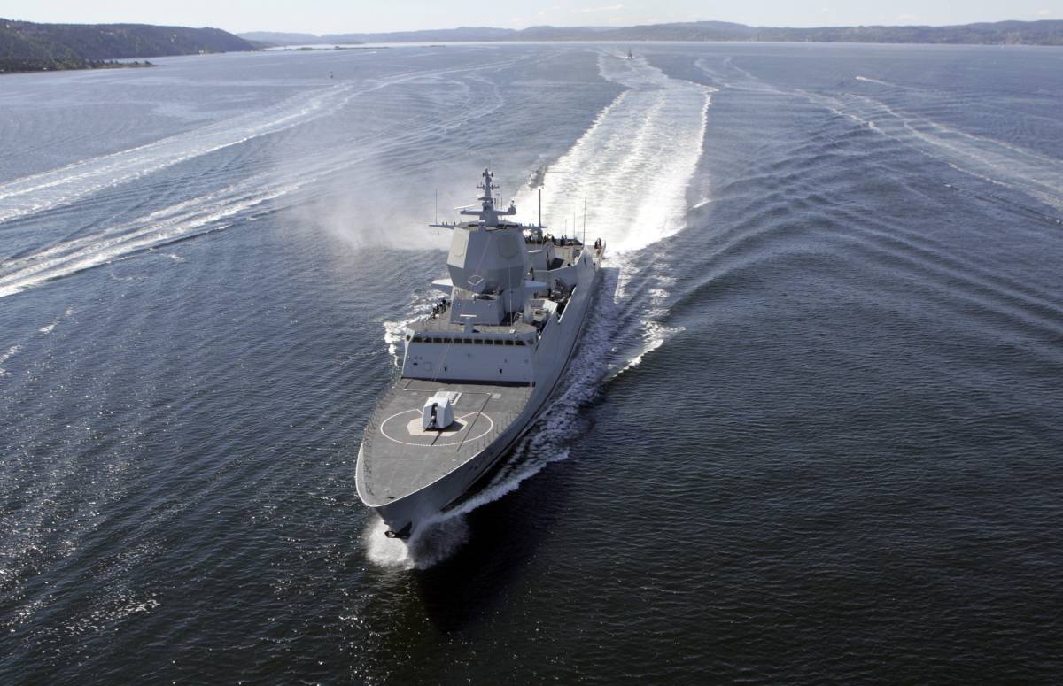 L'interdiction de naviguer de KNM Fridtjof Nansen levée 4 L'interdiction de naviguer de KNM Fridtjof Nansen levée - 3