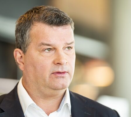 Le chef de la LO estime que la grève des chauffeurs de bus est juste 8 Le chef de la LO estime que la grève des chauffeurs de bus est juste - 7