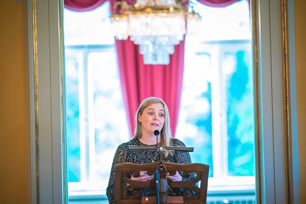 Le ministre du Pétrole veut plus de femmes cadres dans le secteur de l'énergie 4 Le ministre du Pétrole veut plus de femmes cadres dans le secteur de l'énergie - 3