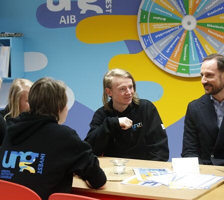 Le prince héritier a ouvert un centre d'apprentissage à Gol 23 Le prince héritier a ouvert un centre d'apprentissage à Gol - 22