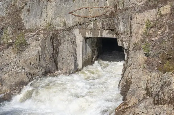 Les producteurs d'électricité sont affectés par les prix bas de l'électricité 4 Les producteurs d'électricité sont affectés par les prix bas de l'électricité - 3