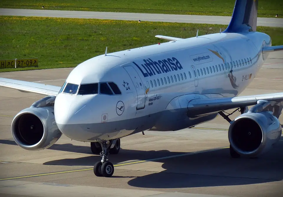 Les grèves chez Lufthansa entraînent 1300 annulations - les départs vers et depuis la Norvège sont également touchés 4 Les grèves chez Lufthansa entraînent 1300 annulations - les départs vers et depuis la Norvège sont également touchés - 3