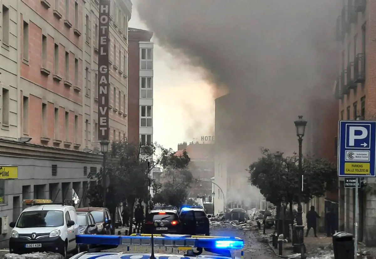 Une grosse explosion secoue le centre de Madrid 4 Une grosse explosion secoue le centre de Madrid - 3