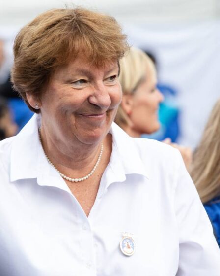 La maire d'Oslo, Marianne Borgen, veut réduire son propre salaire: "Mon salaire est trop élevé" 8 La maire d'Oslo, Marianne Borgen, veut réduire son propre salaire: "Mon salaire est trop élevé" - 7