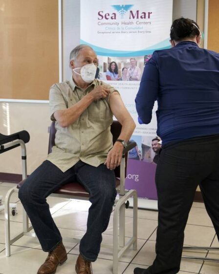 Les réactions allergiques sévères au vaccin corona de Moderna sont rares, selon une nouvelle étude 32 Les réactions allergiques sévères au vaccin corona de Moderna sont rares, selon une nouvelle étude - 31