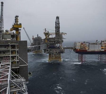 3 528 émissions en 15 ans par les compagnies pétrolières - seulement 11 déclarées 17 3 528 émissions en 15 ans par les compagnies pétrolières - seulement 11 déclarées - 16