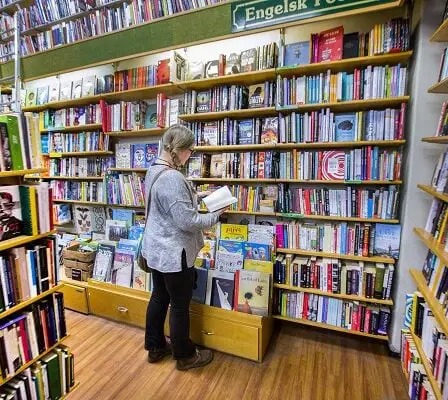 Poursuite de la croissance du commerce de détail en juillet 29 Poursuite de la croissance du commerce de détail en juillet - 28