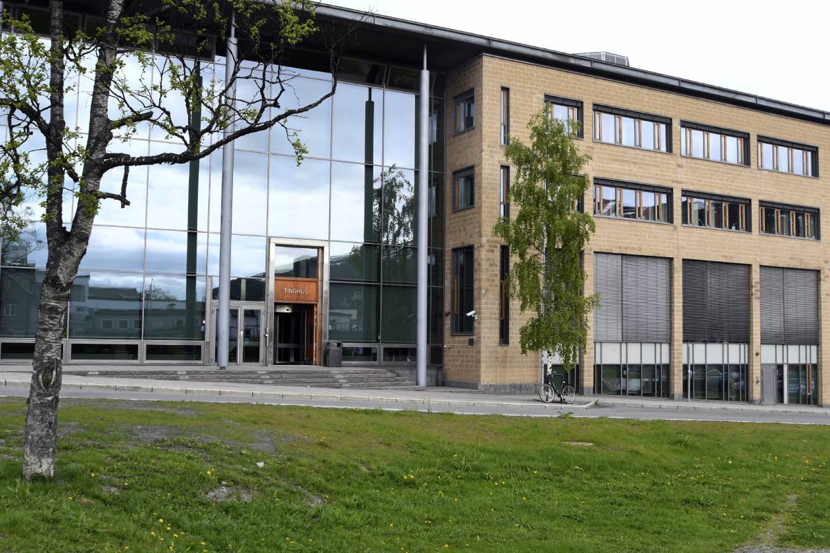 North Troms: un homme condamné à dix ans de détention préventive pour plusieurs viols et abus à long terme 4 North Troms: un homme condamné à dix ans de détention préventive pour plusieurs viols et abus à long terme - 3