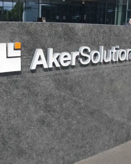 Aker Solutions et FMC licencient des employés totalisant 300 employés - 4