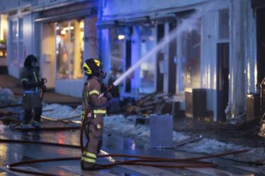 Une maison incendiée à Stokmarknes. La police recherche des incendiaires - 20
