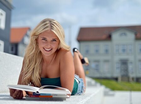 Plus forte augmentation du chômage parmi les diplômés de l'enseignement supérieur 29 Plus forte augmentation du chômage parmi les diplômés de l'enseignement supérieur - 28