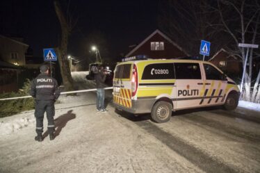 Fredrikstad: Un homme inculpé après que la police a trouvé 51 grenades à main et la mitraillette volée de "Kjakan" lors d'un raid - 20