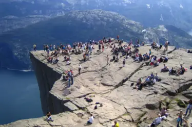 Met en garde contre les voyages de vacances d'hiver au Pulpit Rock - 20