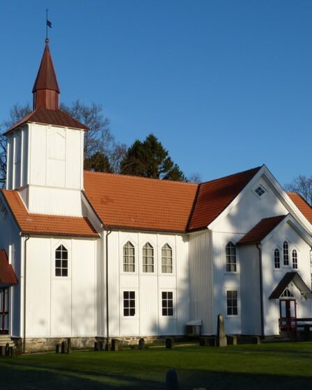 Quatre sur dix disent que la Norvège est un pays chrétien 14 Quatre sur dix disent que la Norvège est un pays chrétien - 13