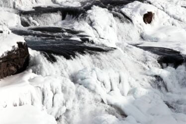 De grandes quantités de glace menacent les maisons et les campings du Nordfjord - 18
