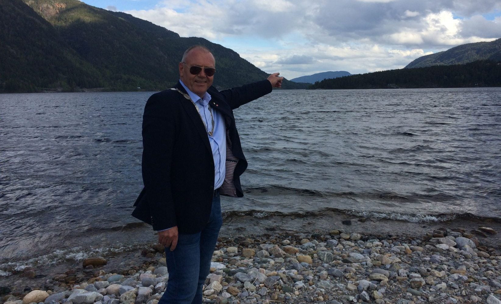 Veut attraper le serpent dans le lac Seljord en flagrant délit 4 Veut attraper le serpent dans le lac Seljord en flagrant délit - 3
