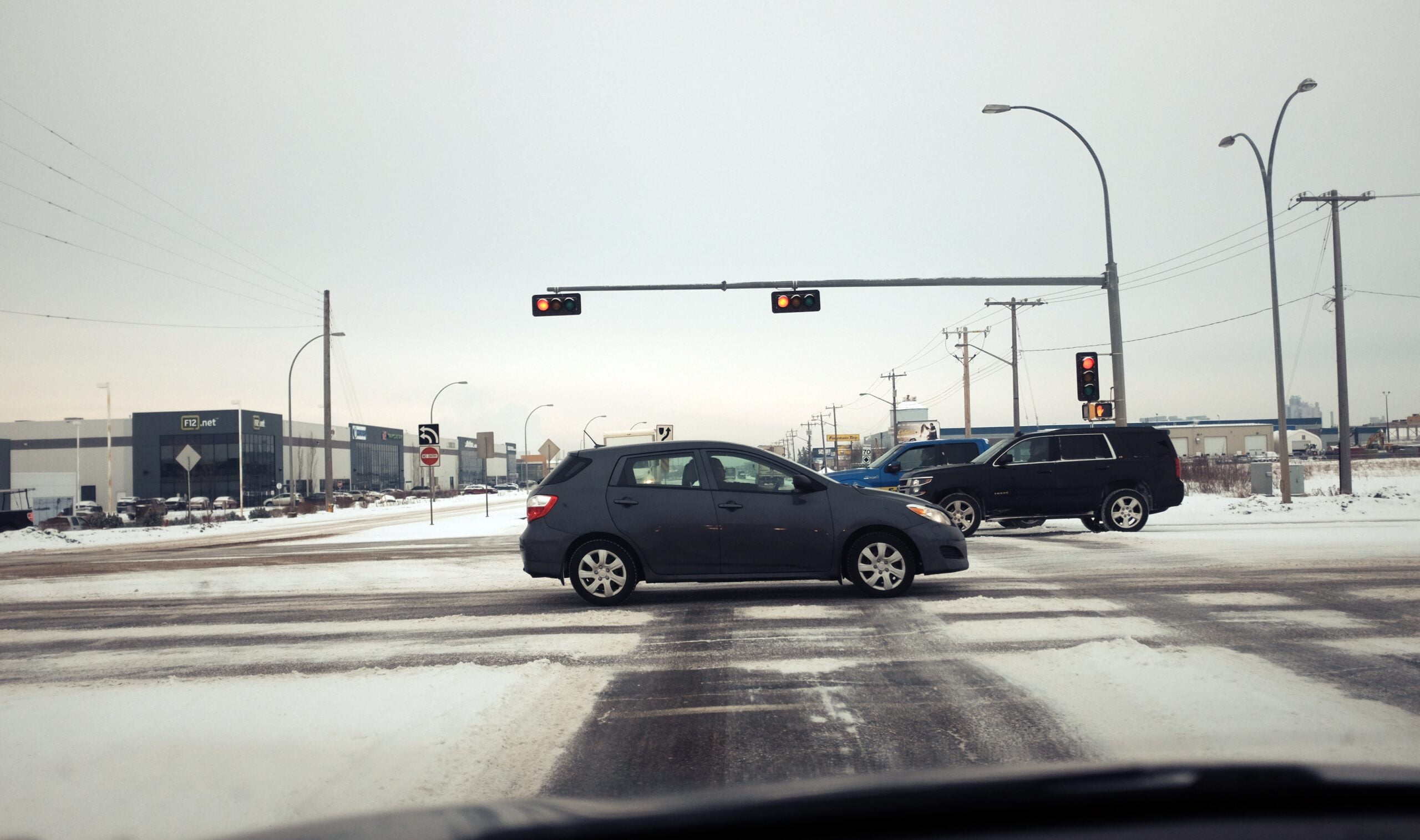 Une confiance excessive est dangereuse sur les routes glissantes - Norway Today 4 Une confiance excessive est dangereuse sur les routes glissantes - Norway Today - 3
