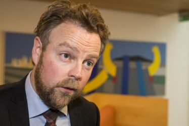 Le gouvernement resserre les exigences linguistiques pour le versement des prestations d'aide sociale - 20