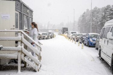 Cinq Polonais condamnés à une amende pour ne pas avoir passé le test corona à leur arrivée en Norvège. Trois se sont avérés infectés - 18