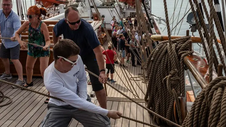 THE STATSRAAD LEHMKUHL - Courses de grands voiliers 2017 4 THE STATSRAAD LEHMKUHL - Courses de grands voiliers 2017 - 3