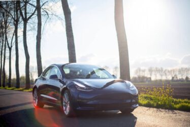 Les propriétaires de voitures électriques en Norvège ont économisé 19 milliards NOK d'impôts cette année - 16