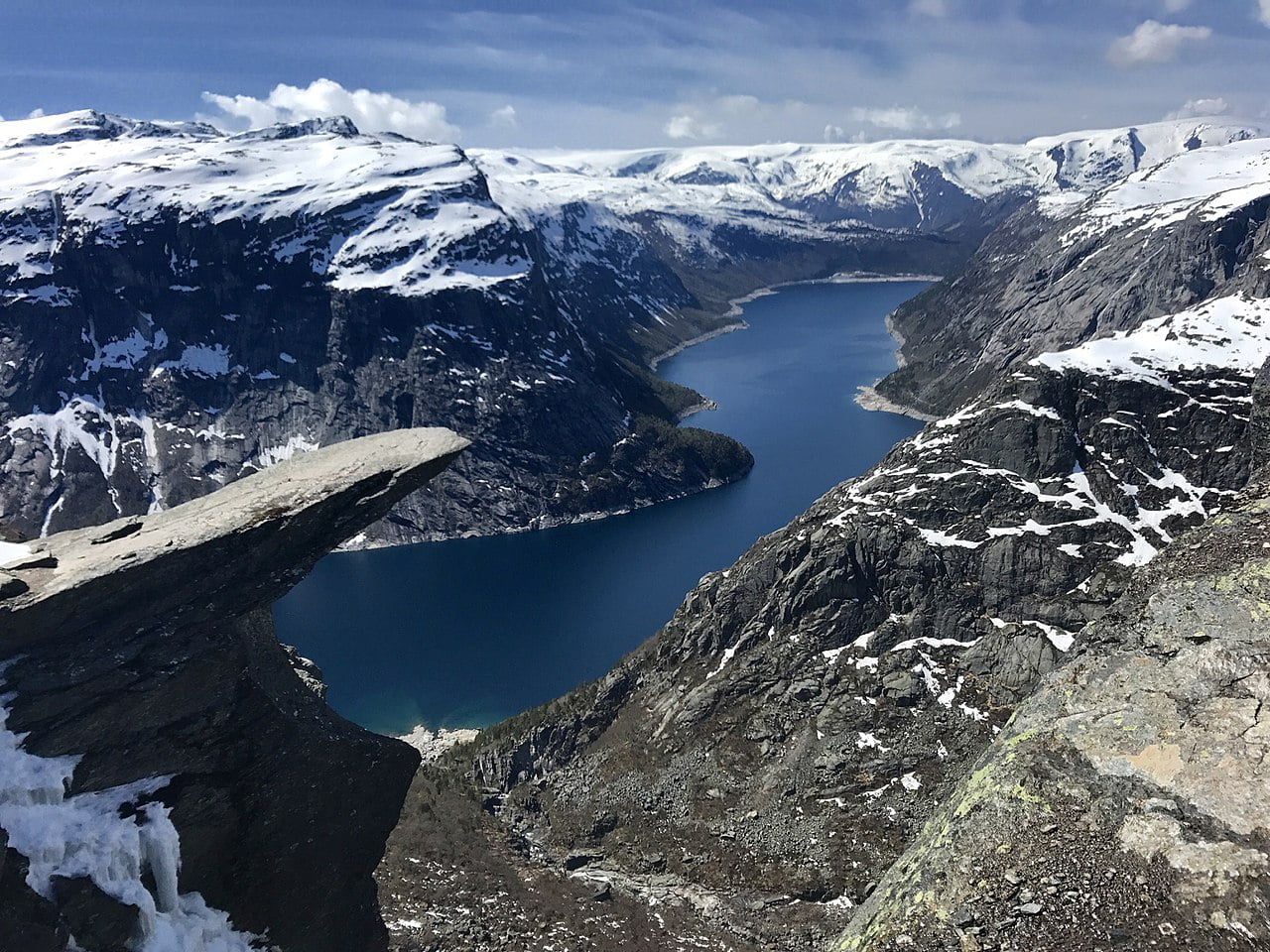 Les falaises les plus redoutables du monde 4 Les falaises les plus redoutables du monde - 3