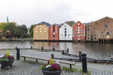 Plusieurs salles et centres ont été illégalement ouverts jeudi à Trondheim - 16