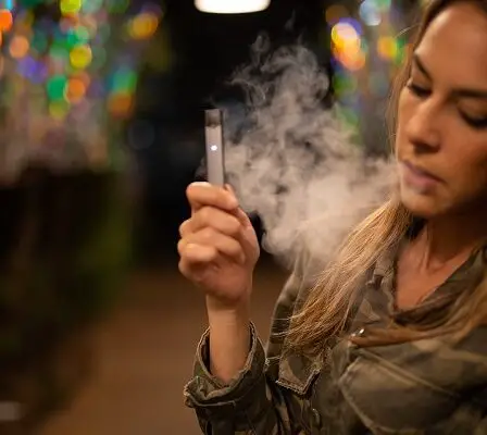 Walmart arrête de vendre des cigarettes électroniques après plusieurs décès 17 Walmart arrête de vendre des cigarettes électroniques après plusieurs décès - 16