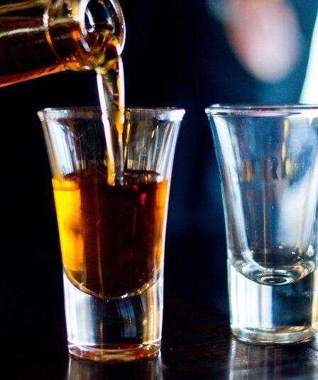 Sept sur dix soutiennent l'interdiction d'alcool à partir de minuit 29 Sept sur dix soutiennent l'interdiction d'alcool à partir de minuit - 28