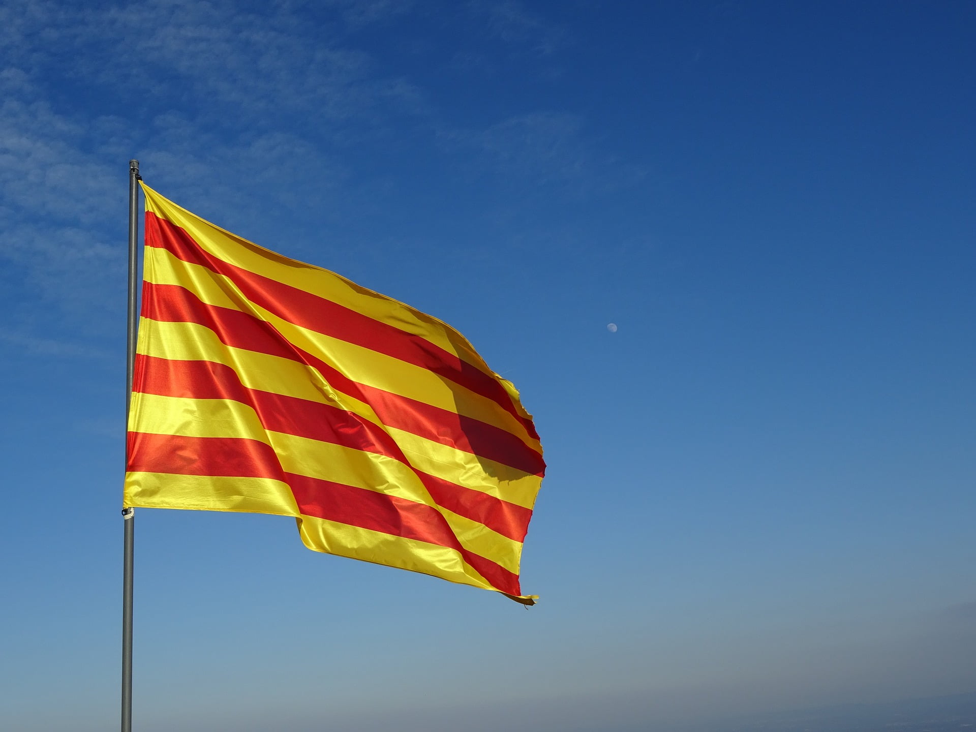 Les maires ont manifesté pour soutenir le référendum en Catalogne - 3