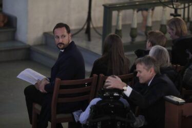 Famille du prince héritier assistant au service de Noël à Asker - 20