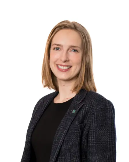 Considère l'échange obligatoire pour les étudiants 2 Considère l'échange obligatoire pour les étudiants - 1