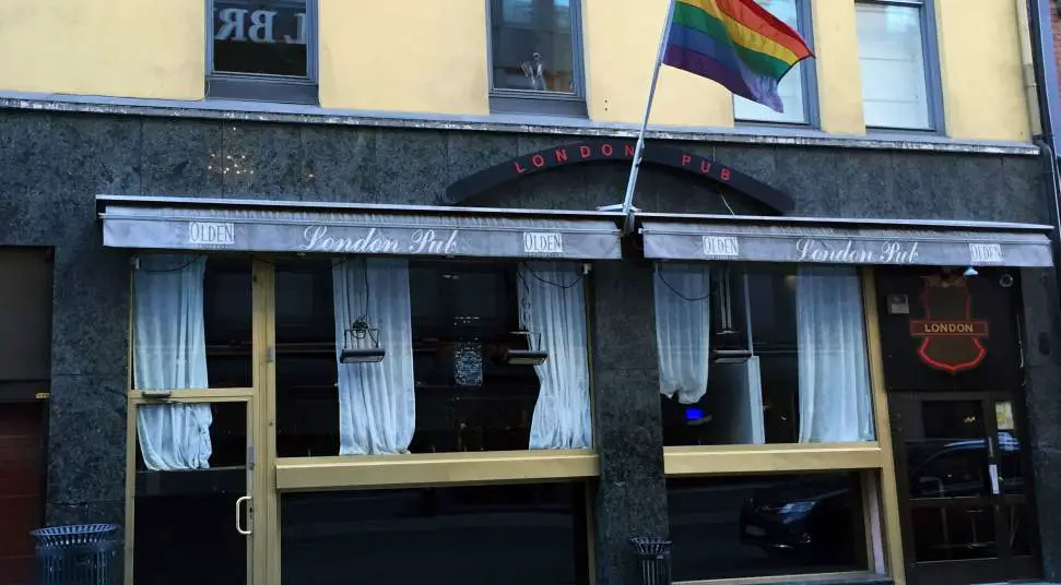 Grande saluée par les homosexuels et les femmes - Norway Today 4 Grande saluée par les homosexuels et les femmes - Norway Today - 3