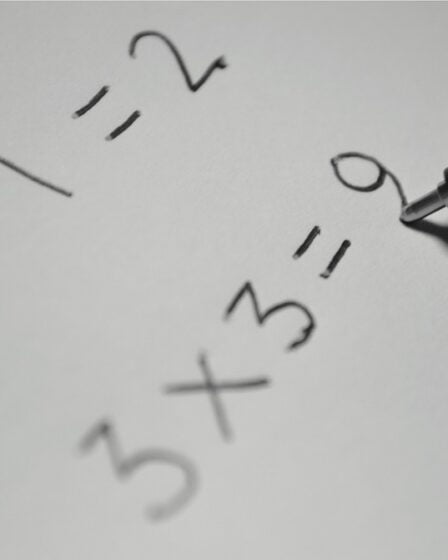 Quatre élèves-enseignants sur dix ont échoué à leurs examens de mathématiques 11 Quatre élèves-enseignants sur dix ont échoué à leurs examens de mathématiques - 10