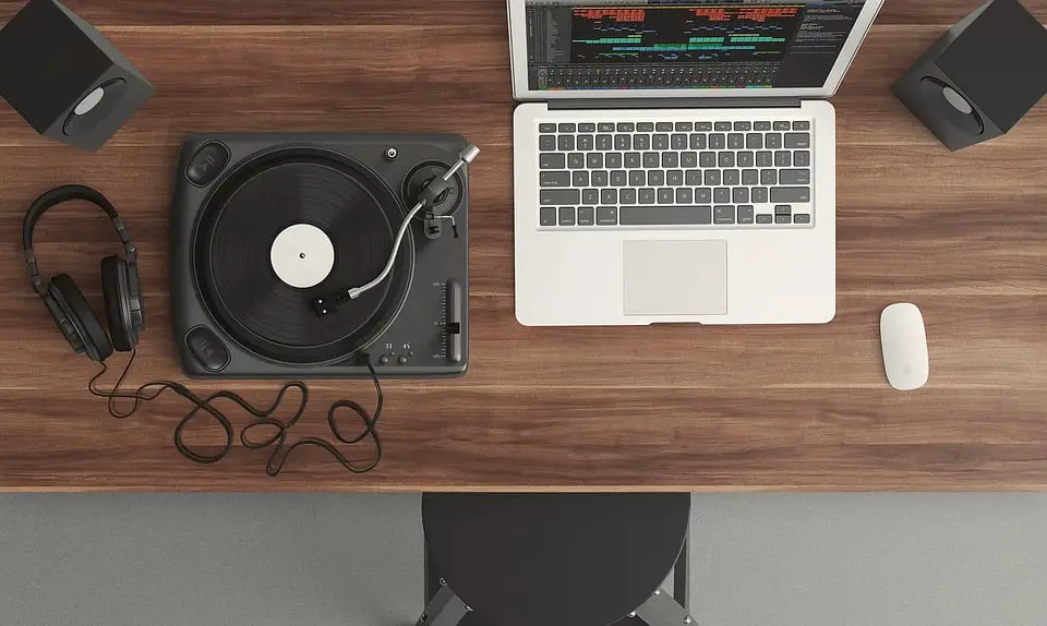 L'industrie de la musique n'est pas très pessimiste malgré la digitalisation 4 L'industrie de la musique n'est pas très pessimiste malgré la digitalisation - 3