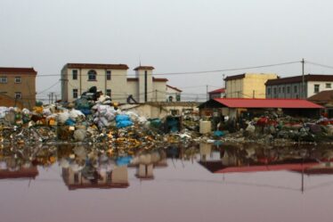 La Norvège l'emporte sur le contrôle mondial des déchets plastiques - 18