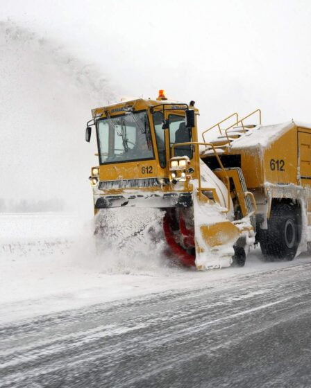 Les chutes de neige provoquent des problèmes à Flesland 5 Les chutes de neige provoquent des problèmes à Flesland - 4