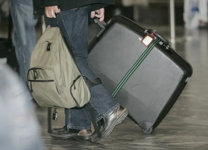 Les États-Unis resserrent les règles pour les bagages à main 4 Les États-Unis resserrent les règles pour les bagages à main - 3