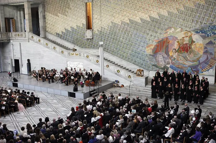 Record de confirmations bourgeoises - Norway Today 4 Record de confirmations bourgeoises - Norway Today - 3