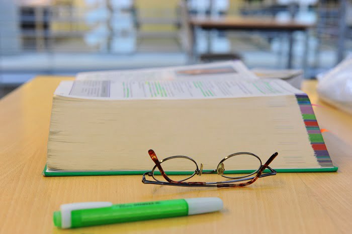 Les universités interdisent les relations sexuelles avec des mentors 4 Les universités interdisent les relations sexuelles avec des mentors - 3