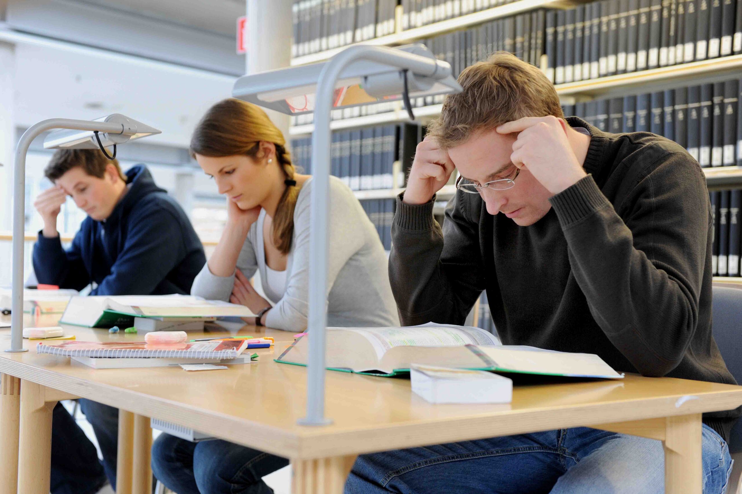 Plus de 6 000 employés de l'État pourraient faire grève la semaine prochaine 4 Plus de 6 000 employés de l'État pourraient faire grève la semaine prochaine - 3