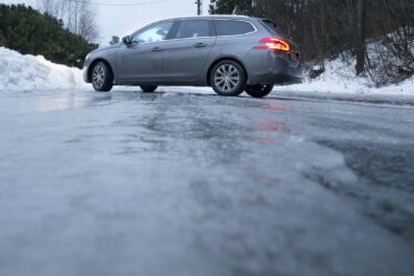 Neige et mauvaises conditions de conduite dans l'est de la Norvège - 30