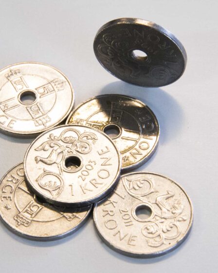 N'appelons pas ça du vol alors que les banques bavent, ramassant les gains du taux Nibor avec les deux poings 11 N'appelons pas ça du vol alors que les banques bavent, ramassant les gains du taux Nibor avec les deux poings - 10