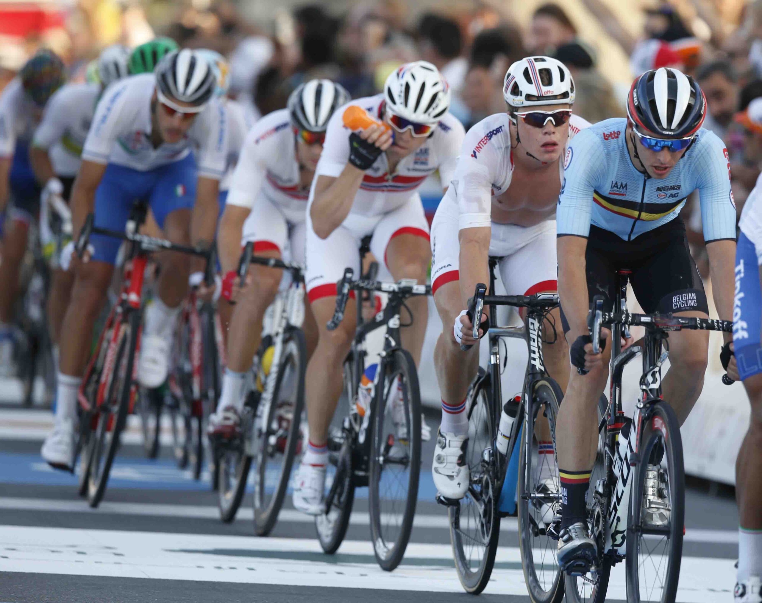 Les championnats de vélo ont du mal à trouver des sponsors 4 Les championnats de vélo ont du mal à trouver des sponsors - 3