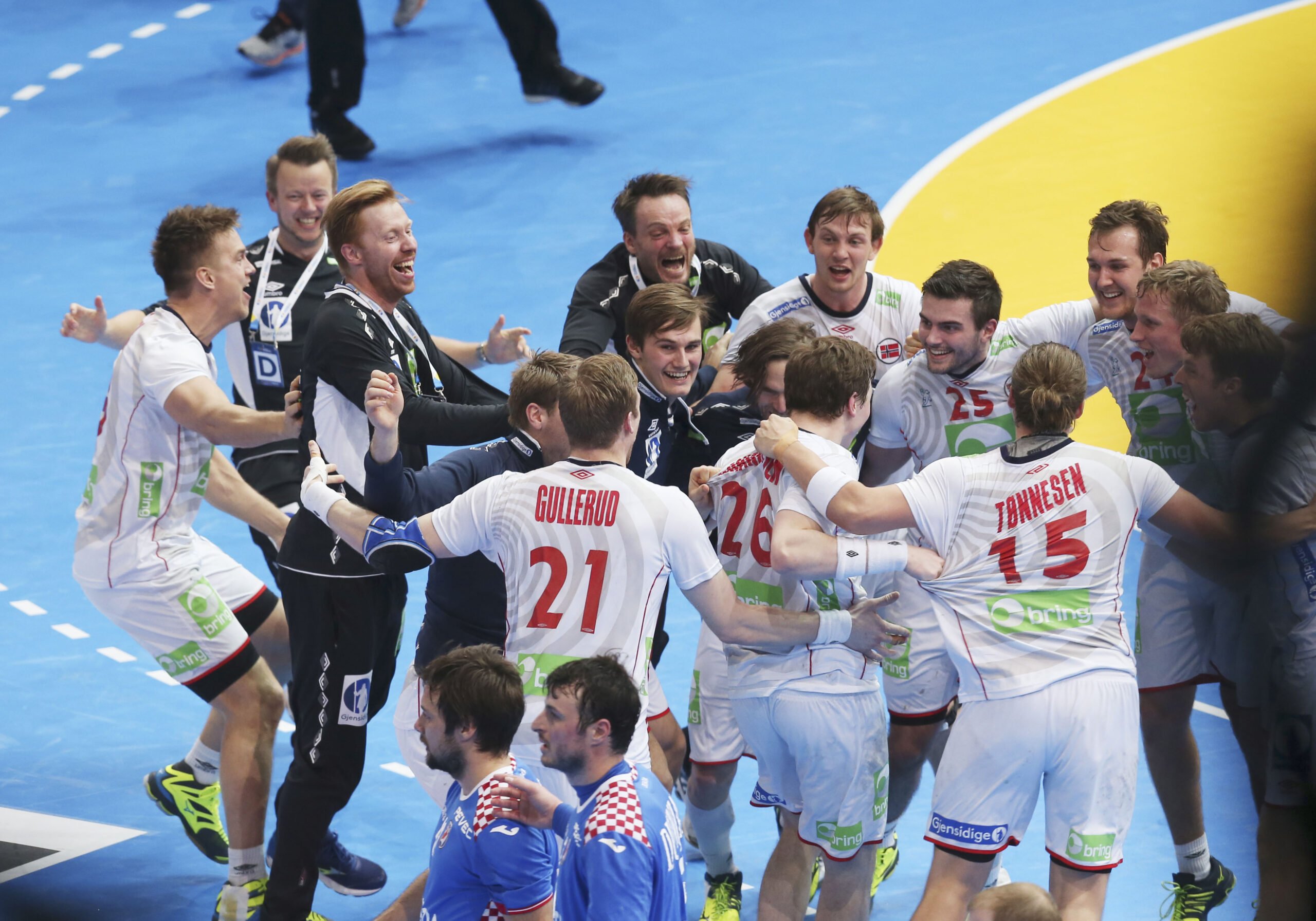 LA NORVEGE SE QUALIFIE POUR LA FINALE DU CHAMPIONNAT DU MONDE MAIDEN 4 LA NORVEGE SE QUALIFIE POUR LA FINALE DU CHAMPIONNAT DU MONDE MAIDEN - 3